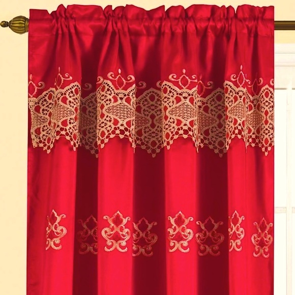 New Christmas Red w Gold Macrame Jacquard Print Panel Curtain 2 panels - Picture 2 of 6